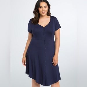 TORRID BLACK FRONT BUTTONS DOWN SKATER DRESS SIZE 00